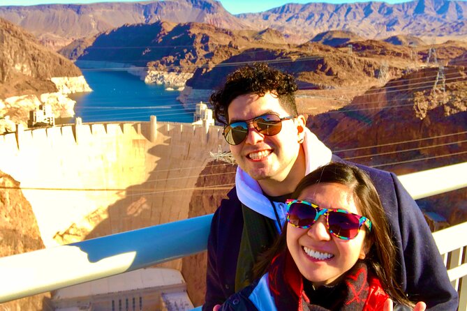Hoover Dam Comedy Tour with Lunch and Comedy Club Tickets - Comedy, Snacks, and Concrete: How This Tour Fits Together