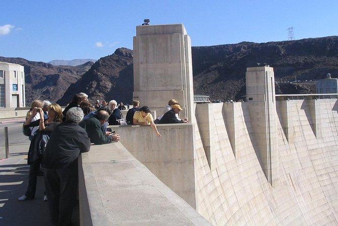 Hoover Dam Comedy Tour with Lunch and Comedy Club Tickets - Walk on the Top: 45 Minutes on Dam High Ground