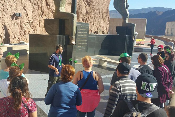 Hoover Dam Comedy Tour with Lunch and Comedy Club Tickets - Photo Stops That Actually Make Sense: Sign, Bridge, and Boulder City