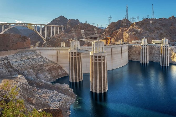 Hoover Dam Inside Tour from Las Vegas, WiFi - Hoover Dam Inside Access: Generator Room, Tunnels, and the Visitor Center