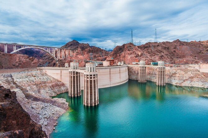 Hoover Dam Kayak Tour with Shuttle - Hot Springs & Emerald Cave - Quick Takes Before You Go