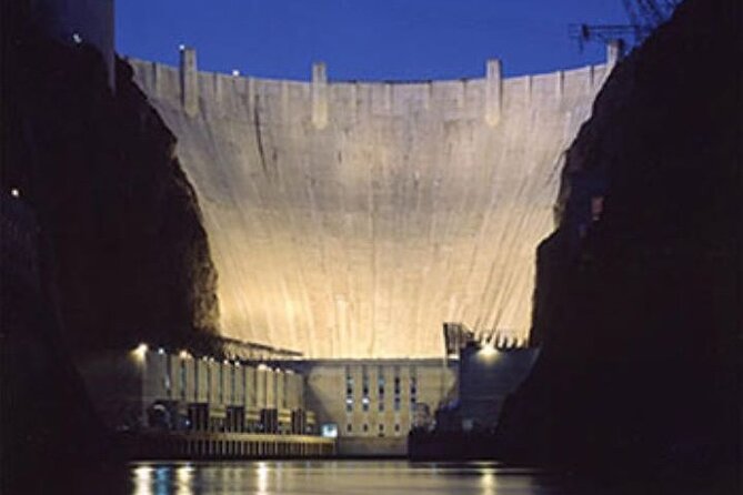 Hoover Dam Power Plant tour - Avoiding Nevada heat with an air-conditioned ride