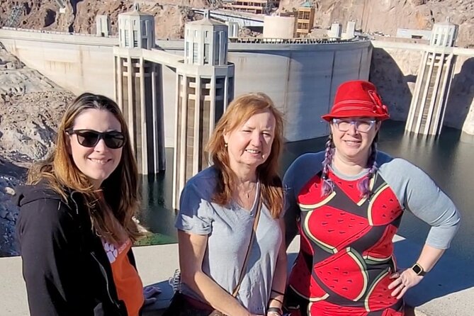 Hoover Dam Tour by Luxury SUV - Stops and viewpoints you get along the way