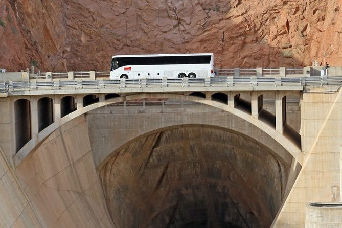 Hoover Dam Tour from Las Vegas with Hot Breakfast - Lake Mead Time and Free Period: Shop, Snack, or Take a Slow Look