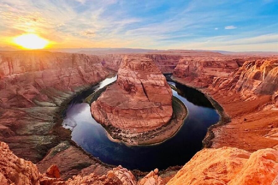 LA: Grand Canyon, Antelope Canyon, Horseshoe Bend 4-Day Tour - Day 3: Antelope Canyon option, Lake Powell time, and a return to Vegas
