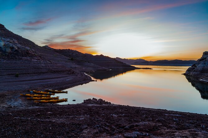 Lake Mead Sunset Kayak Tour with Dinner, Swim & Campfire - Where You Meet in Boulder City and How the Timing Feels