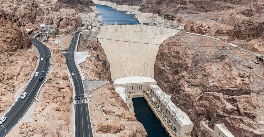 Las Vegas: 3-Hour VIP Hoover Dam Small-Group Mini Tour - Pickup and the Mercedes van ride, the part that saves your energy