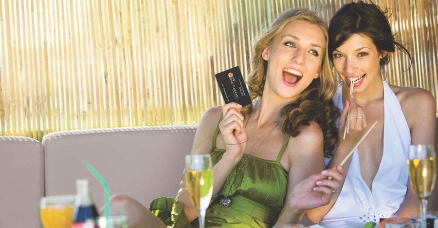 Las Vegas: 90-Day VIP Shop and Dine4Less Card City Hopper - How you use it in Las Vegas, step by step