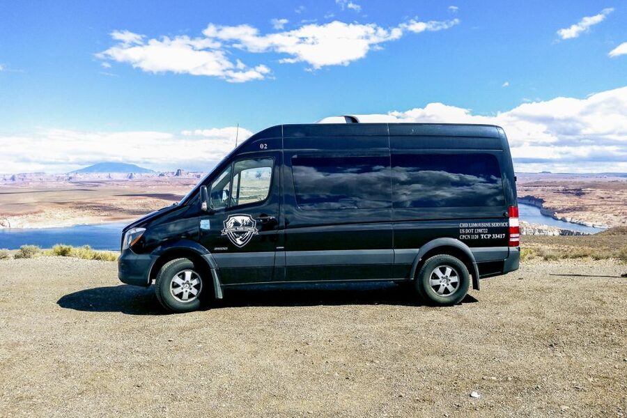 Las Vegas: Antelope Canyon & Horseshoe Bend with Lunch, WiFi - Should you book this Antelope Canyon and Horseshoe Bend day trip?
