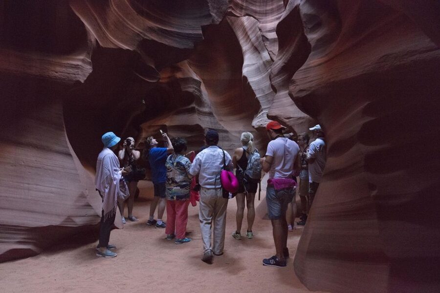 Las Vegas: Antelope, Monument Valley, & Horseshoe 3-Day Tour - Walking Rules, Shoes, and Timing Tips That Make Photos Easier