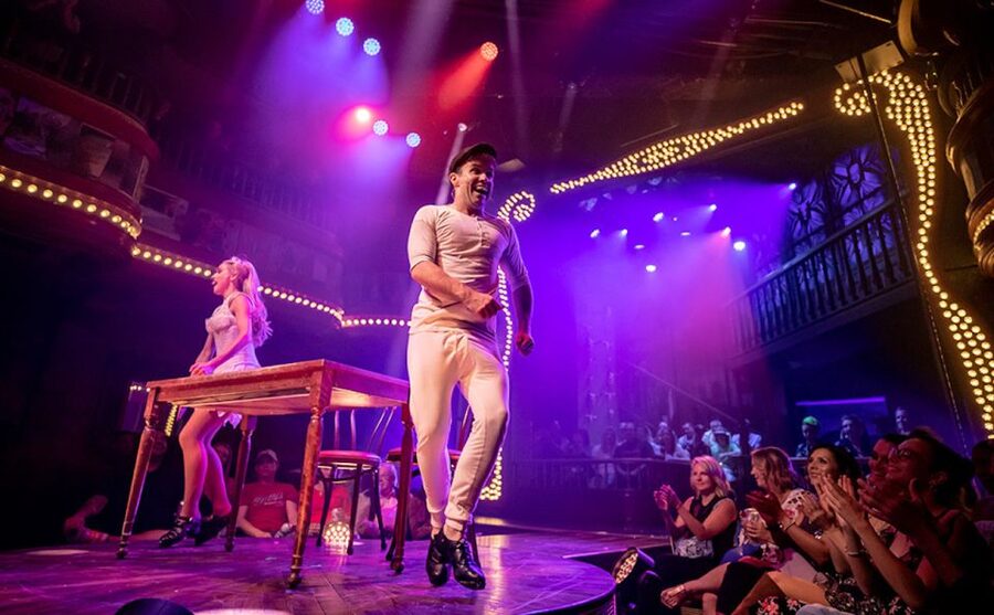 Las Vegas: Atomic Saloon Show at The Venetian - The show’s production effects: strobe, smoke, and pacing