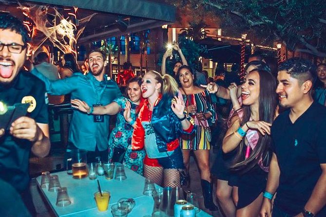 Las Vegas Club Crawl - Party Bus Tour - Starting at 9:30 pm: Your First Strip Stop