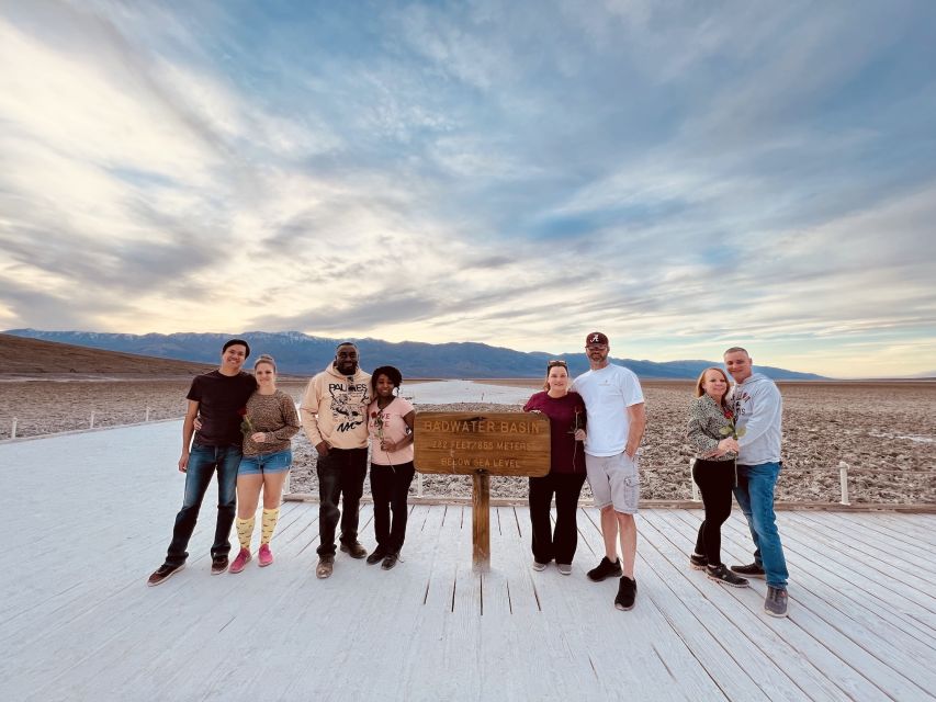 Las Vegas: Death Valley Day Trip with Stargazing - Artist’s Palette: mineral colors that actually pay off for patient eyes