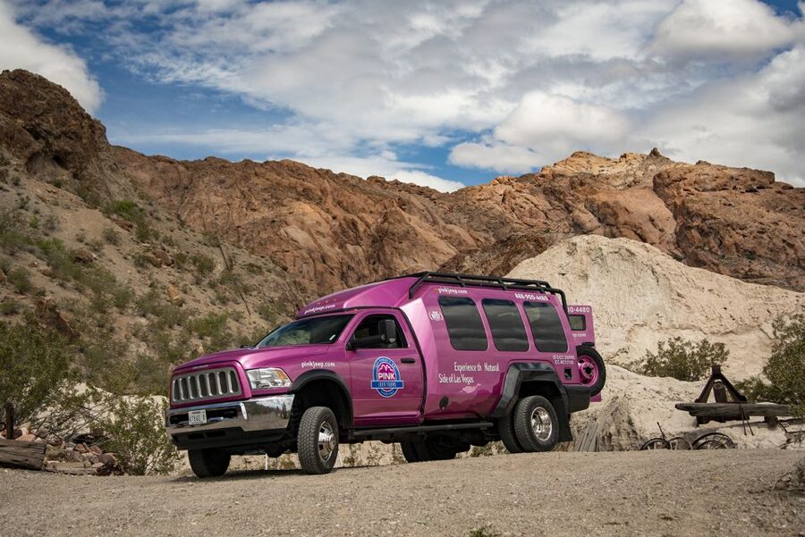 Las Vegas: Eldorado Canyon Gold Mine Tour - Old cars, memorabilia, and a movie-set style detour