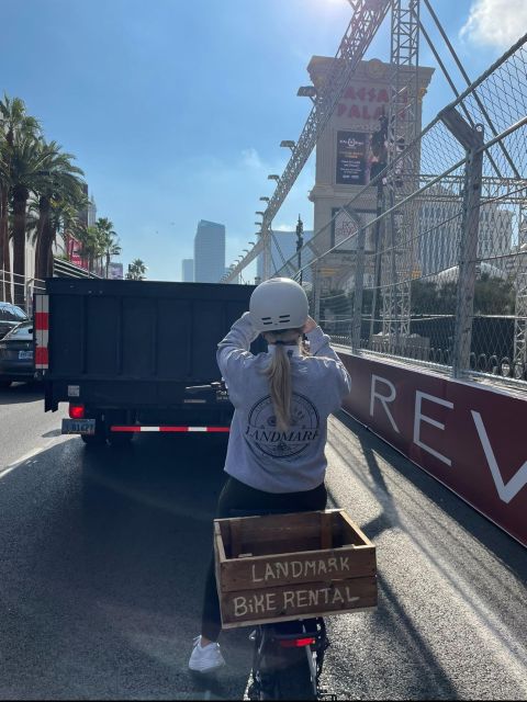Las Vegas Electric Bike Rental 4 Hour-Self Guided Tour - The self-guided Strip plan: using the maps to pick stops