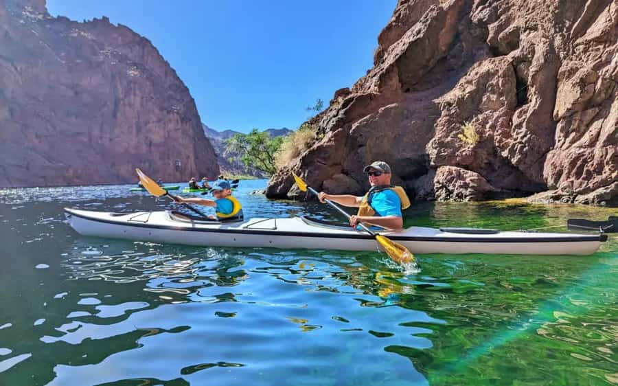 Las Vegas: Emerald Cave Kayak Tour with Photos - Emerald Cave: timing, photos, and what the green depends on