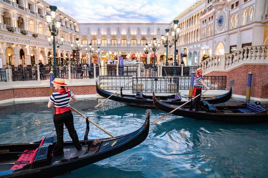 Las Vegas: Entry to Madame Tussauds with a Gondola Cruise - Key Points You Should Know Before You Go