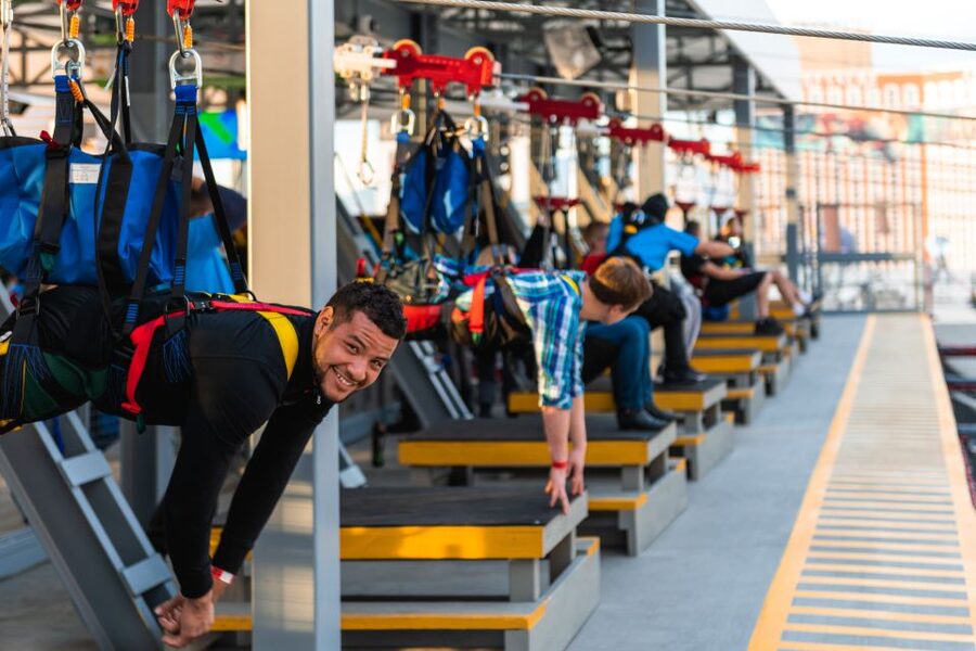 Las Vegas: FLY LINQ Zipline Ticket - The Safety Brief, the Real Rules, and the Age Stuff