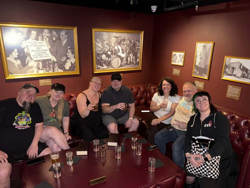 Las Vegas: Fremont Street Walking Tour - The meeting point at Plaza Hotel: get oriented in one minute