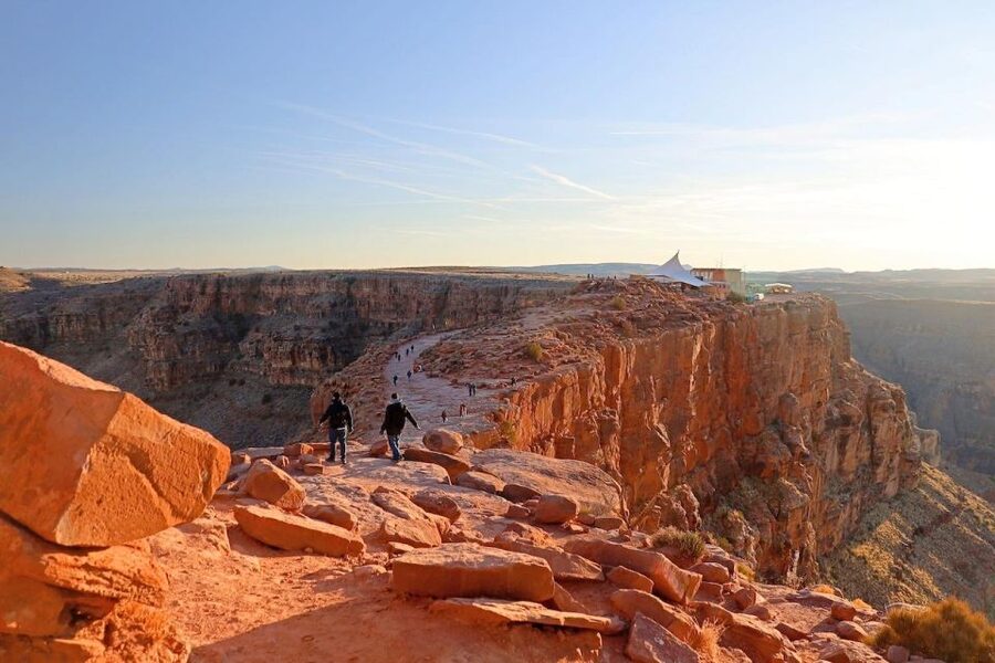 Las Vegas: Grand Canyon Flight with Optional Skywalk Entry - Who this tour suits best