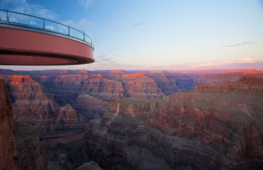 Las Vegas: Grand Canyon Helicopter Landing Tour - Key things to love about this Grand Canyon West helicopter landing