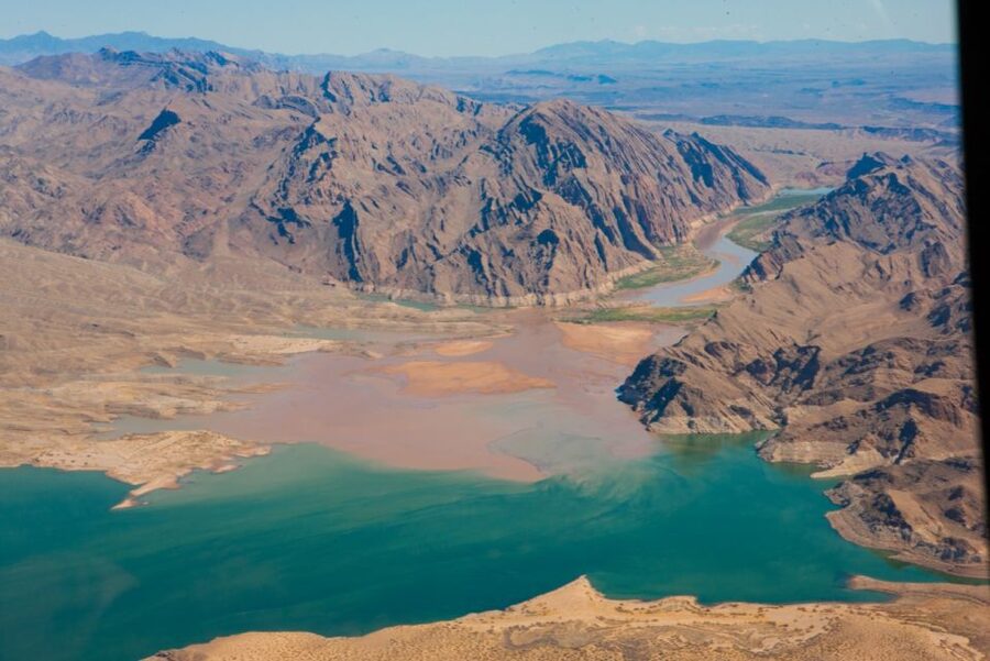 Las Vegas: Grand Canyon in Spanish with Skywalk and Lunch - Eagle Point overlooks and the Skywalk, with tickets handled for you