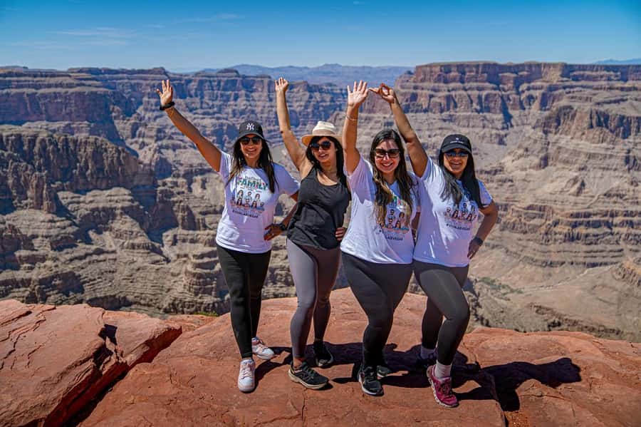 Las Vegas: Grand Canyon West, Hoover Dam & Optional Skywalk - Key Points That Make This Day Trip Worth It