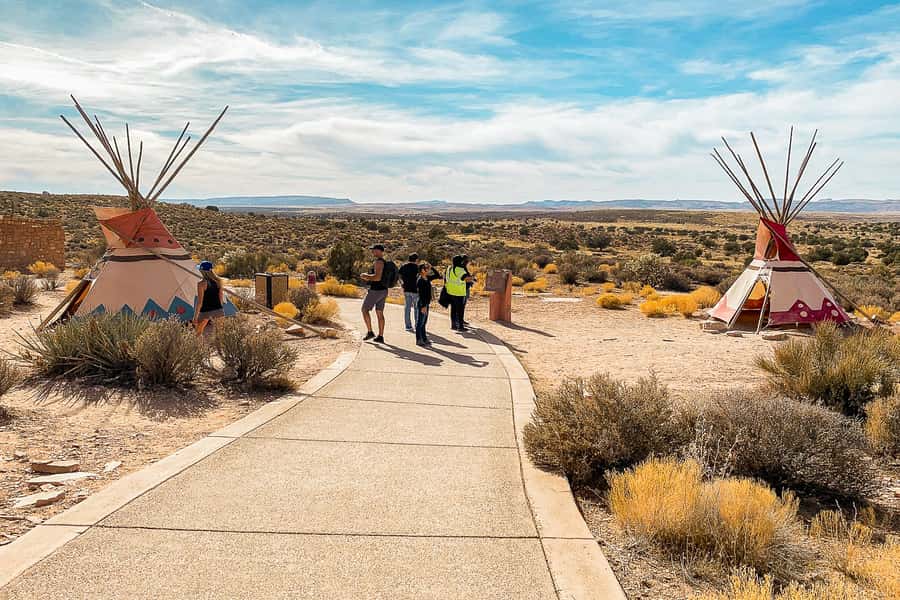 Las Vegas: Grand Canyon West Rim Tour with Optional Skywalk - Pickup, bus comfort, and the rhythm of the day on the road