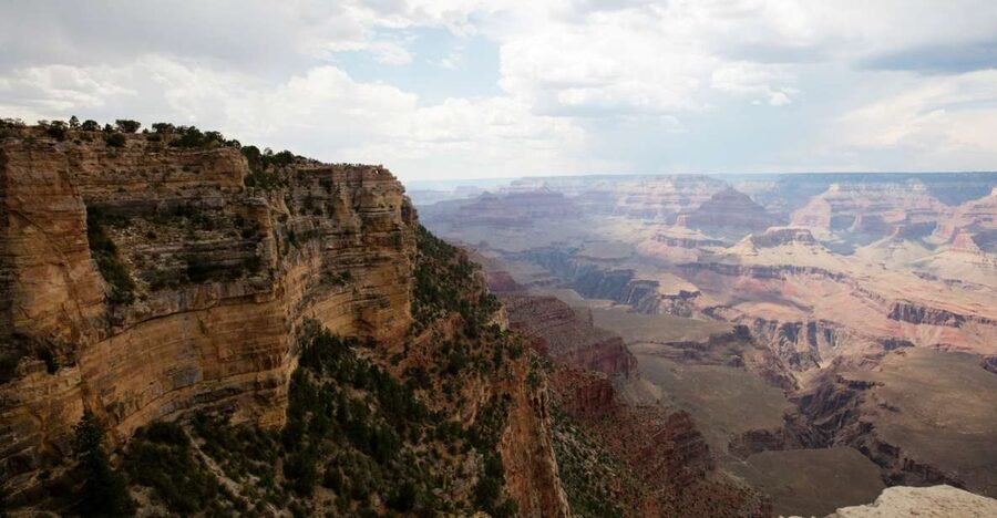 Las Vegas: Grand Canyon West Rim Tour with Skywalk option - Grand Canyon West and Skywalk, the big difference you will feel