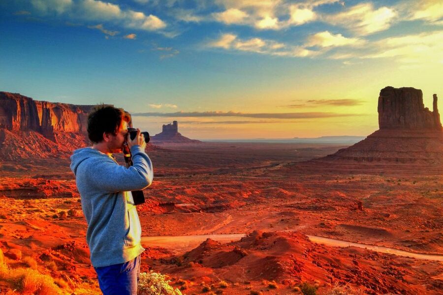 Las Vegas: Grand Canyon, Zion and Monument Valley 3-Day Tour - Monument Valley sunrise and the Navajo 4x4 jeep ride