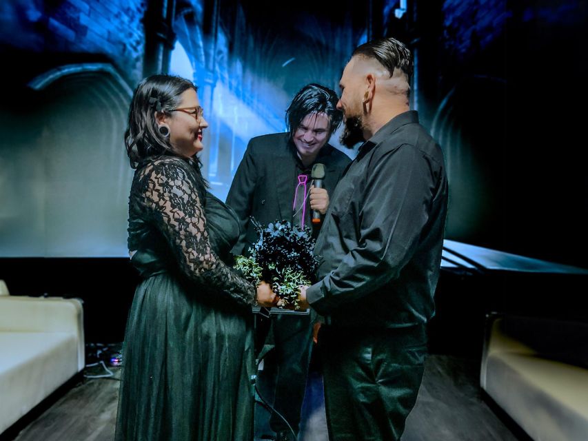 Las Vegas: Haunted House Wedding Ceremony + Photography - A Haunted House Wedding Ceremony That Still Feels Like a Real Wedding