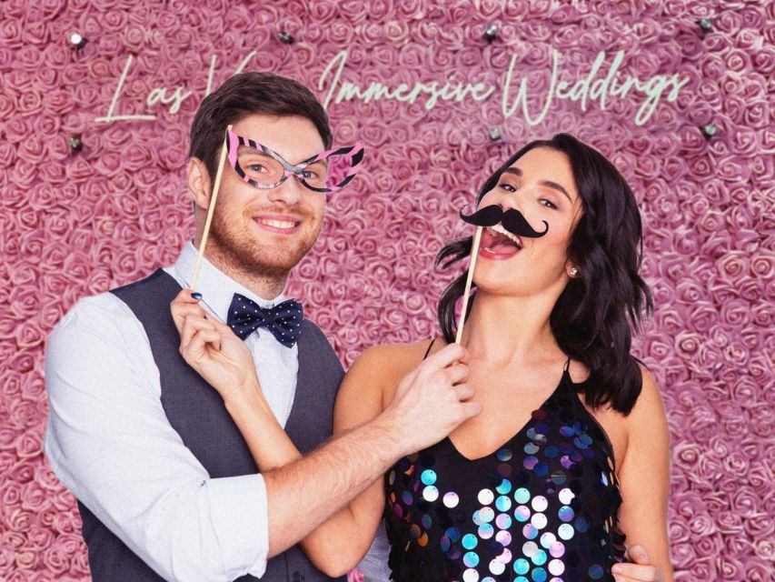 Las Vegas: Haunted House Wedding Ceremony + Photography - Practical Tips That Make the Day Easier