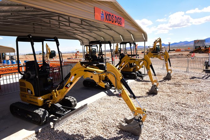 Las Vegas Heavy Equipment Playground: Dig, Push, and Play! - Which Machines You Can Drive: Choosing by Age and Comfort