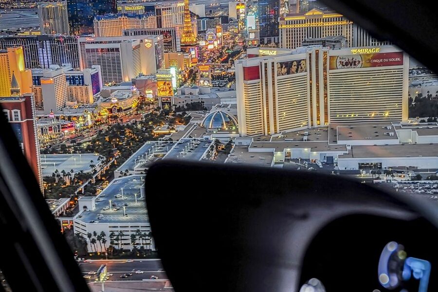 Las Vegas: Helicopter Night Flight over the Strip - Who This Helicopter Night Flight Is Best For