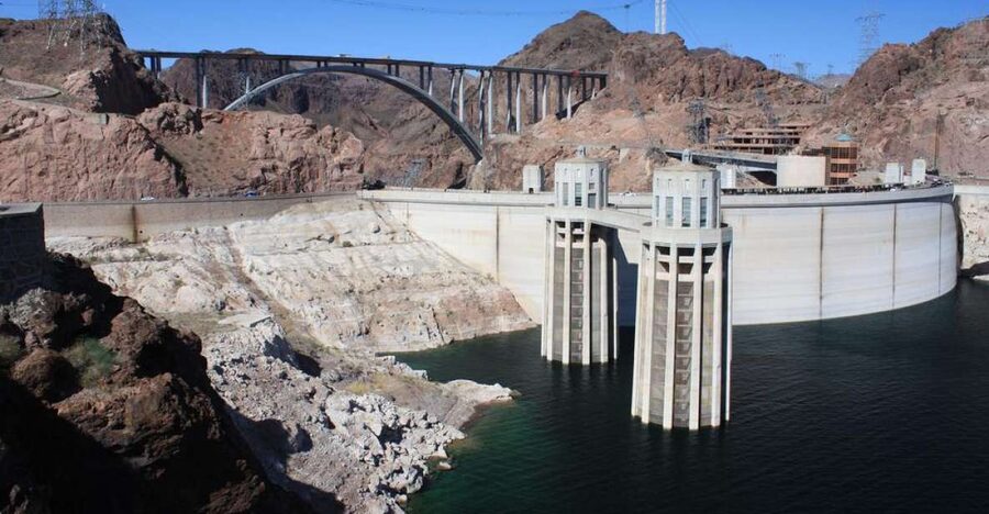 Las Vegas: Hoover Dam Express Tour - Boulder City and Lake Mead views that make the drive feel like part of the tour