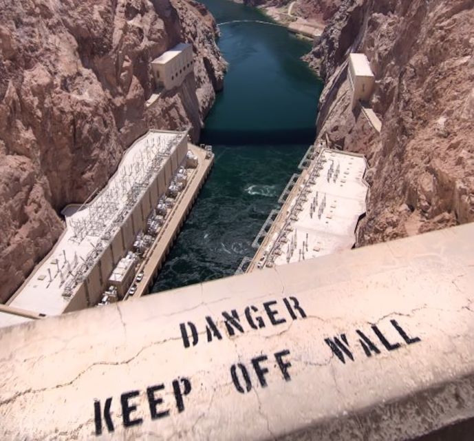 Las Vegas: Hoover Dam Express Tour - The Pat Tillman and Mike O’Callaghan Memorial Bridge photo moment
