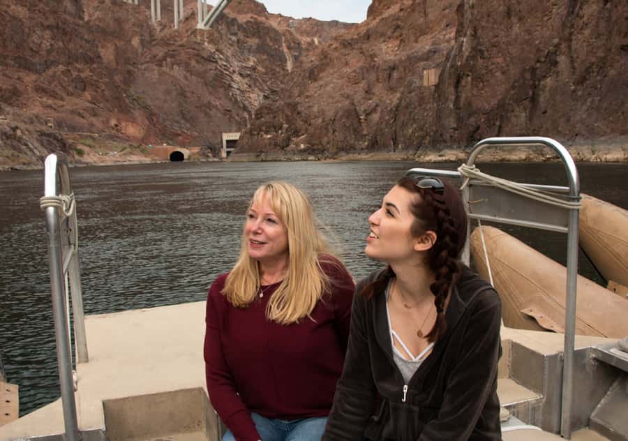 Las Vegas: Hoover Dam Tour and Rafting Adventure - Hoover Dam from top to bottom: history, daily operations, and big-picture scale
