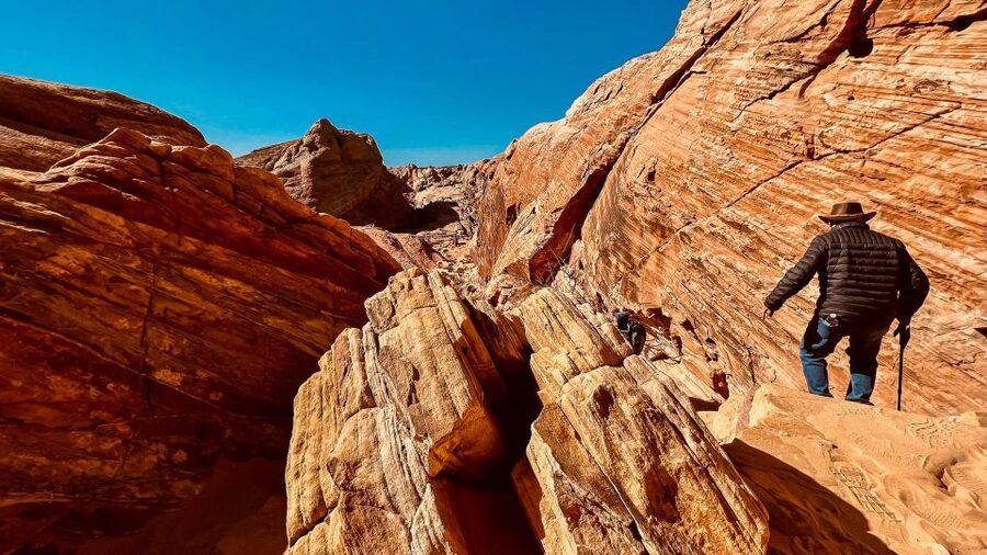 Las Vegas: Hoover Dam, Valley of Fire, Boulder City Day Tour - Valley of Fire: red sandstone walks, geology talk, and a desert “wow”