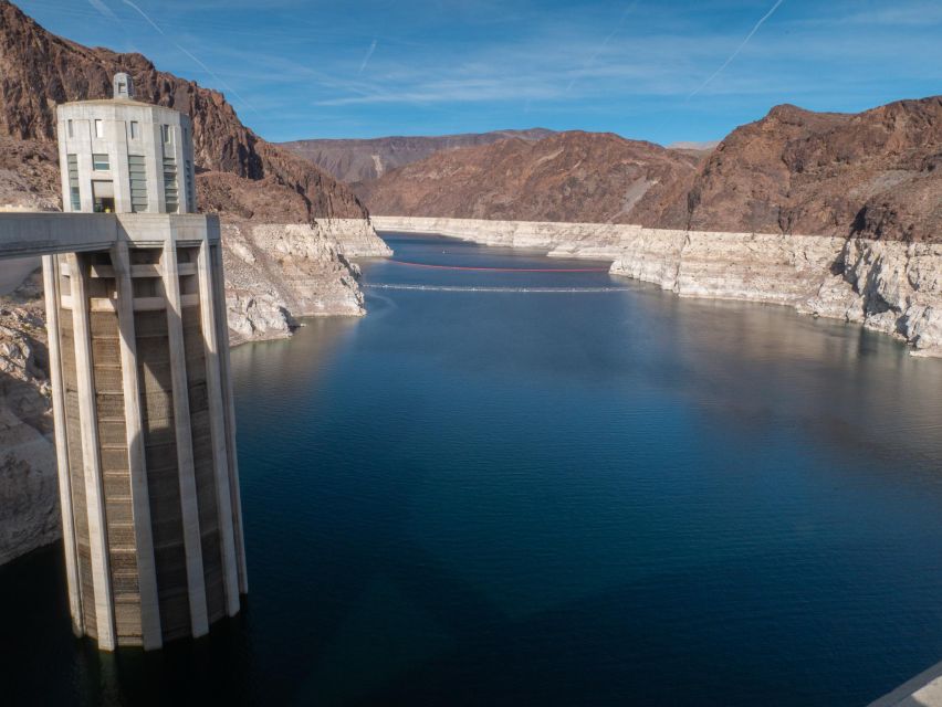 Las Vegas: Hoover Dam, Valley of Fire, Boulder City Day Tour - The guide makes or breaks it, and this one has a pattern