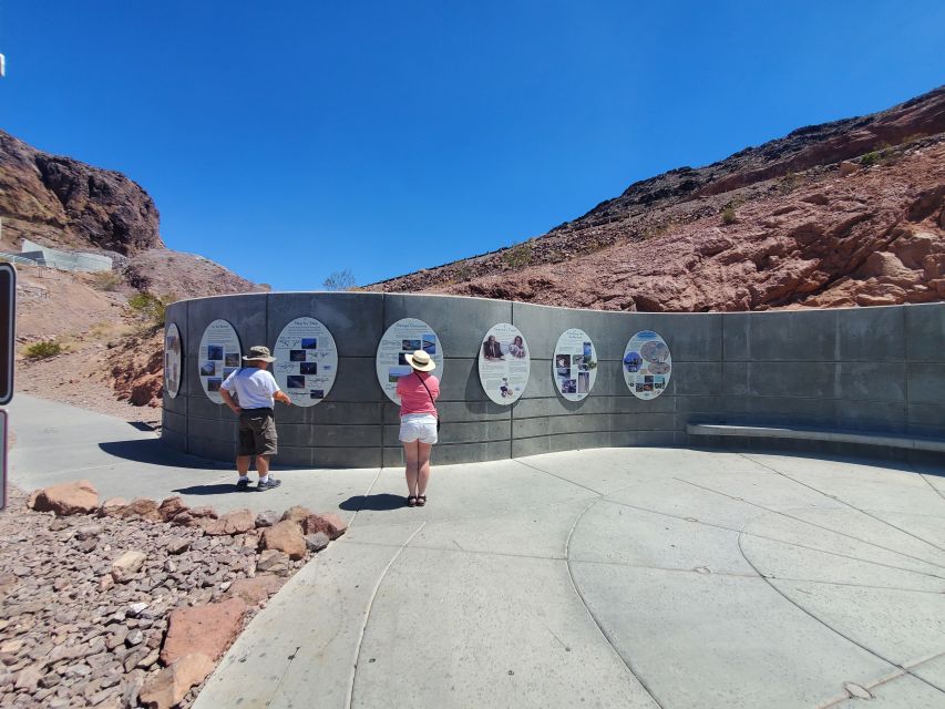 Las Vegas: Hoover Dam & Valley of Fire Day Trip with Brunch - Heading to Valley of Fire: prehistoric to modern in a single ride