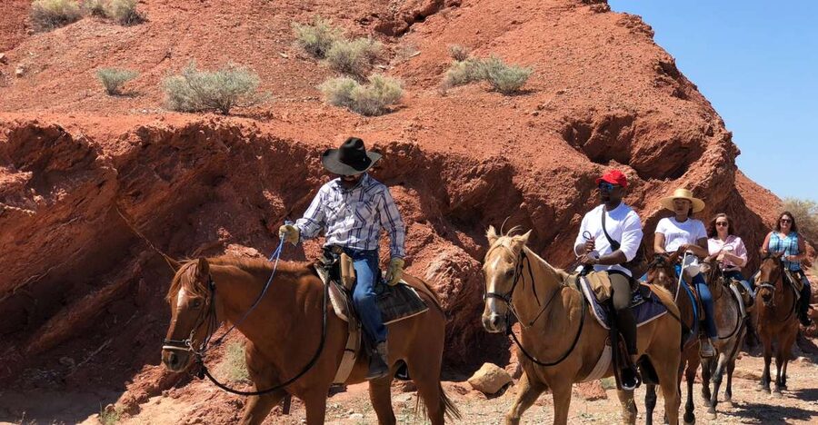 Las Vegas: Horseback Riding with Breakfast - Meeting Silver State Horseback Riding Tours and Getting Oriented Fast