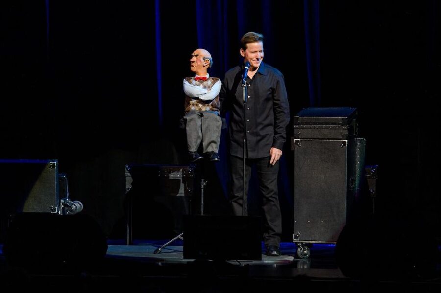 Las Vegas: Jeff Dunham - Artificial Intelligence - Price and value: is a $61 ticket a smart buy