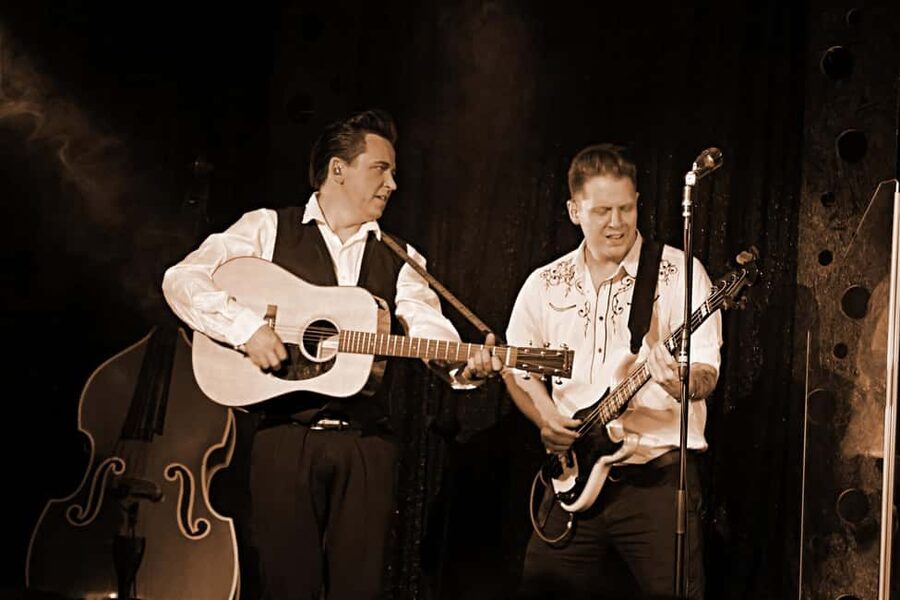 Las Vegas: Johnny Cash Tribute Show - Who This Show Is Best For