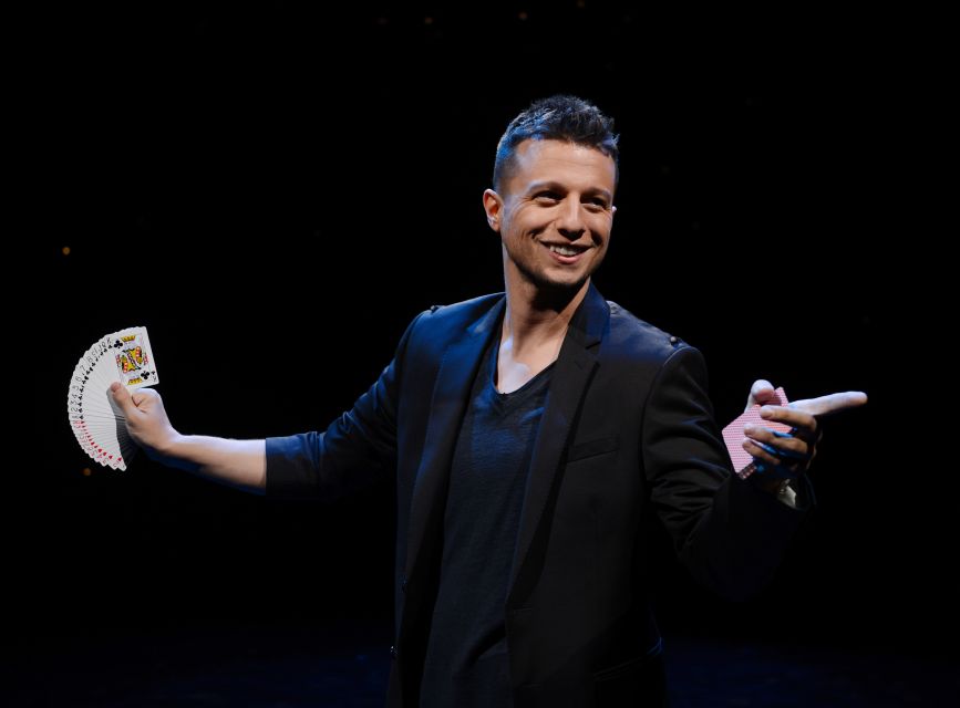 Las Vegas: Mat Franco Magic Reinvented Nightly Show Ticket - Choosing seats at the LINQ: where your ticket experience really changes
