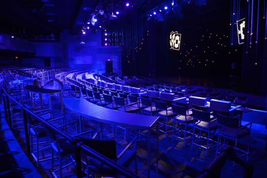 Las Vegas: Mat Franco Magic Reinvented Nightly Show Ticket - Who should book Magic Reinvented, and who should rethink it