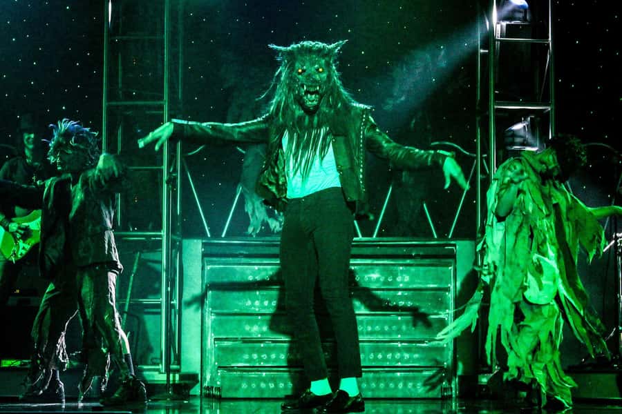 Las Vegas: MJ Live Show Tickets - Should You Book MJ Live in Las Vegas?