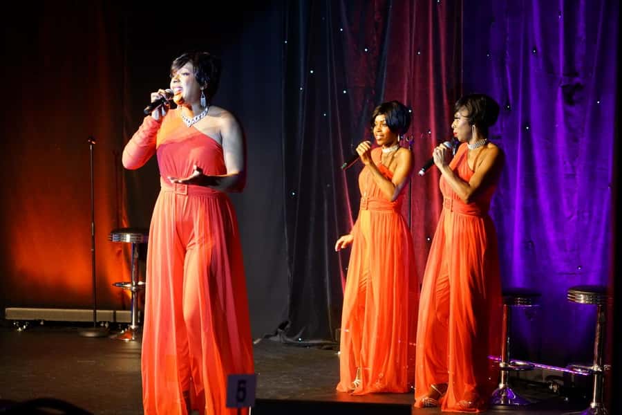 Las Vegas: Motown Brunch - Modern Showrooms at Alexis Park: the room, the feel, and how to arrive