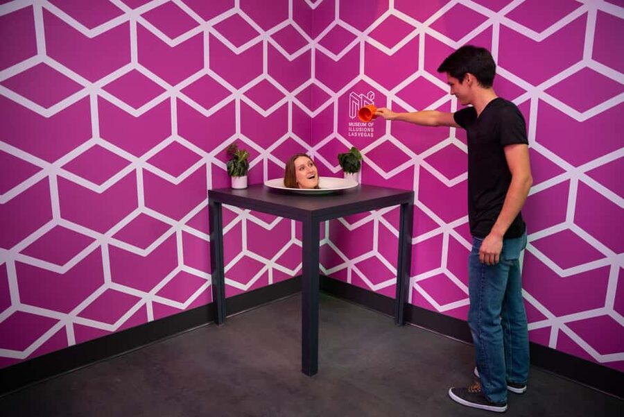 Las Vegas: Museum of Illusions Entry Ticket - What you actually get: 50+ hands-on illusion exhibits