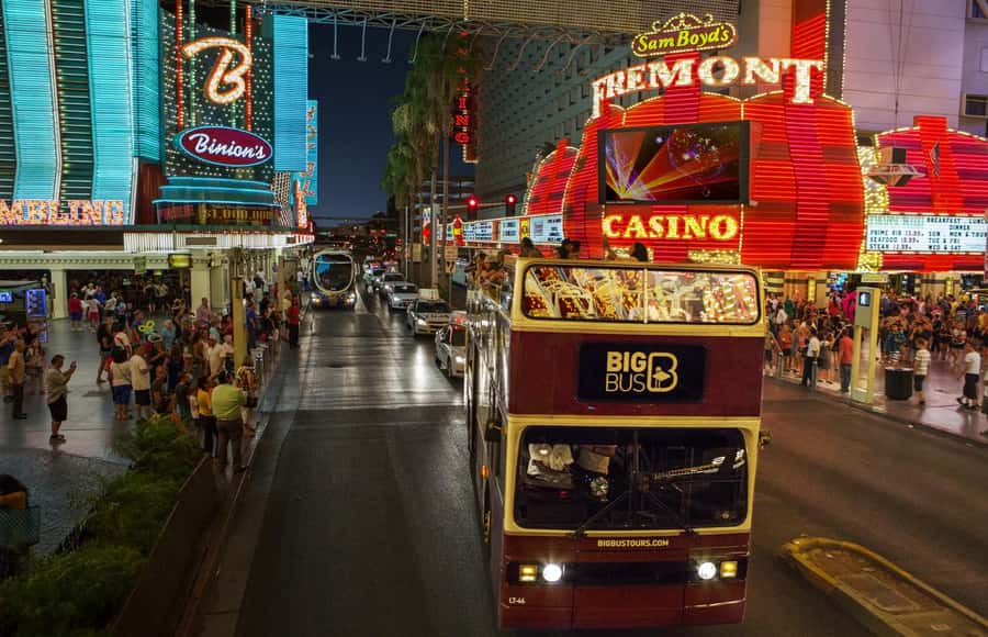 Las Vegas: Neon Museum Experience & Vegas Open-Top Bus Tour - Neon Museum and Strip Views, in One 3-Hour Night Plan