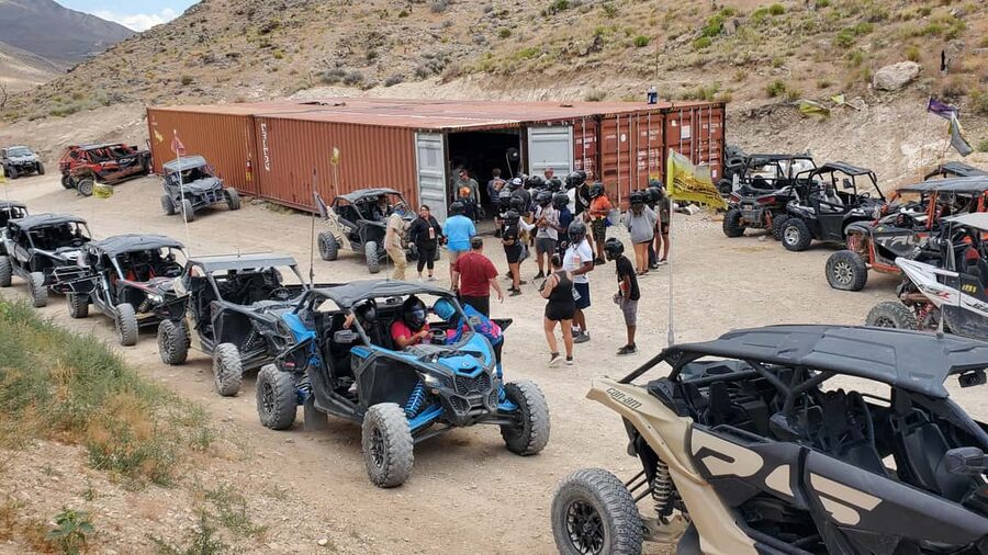 Las Vegas: Off-Road UTV Experience at Adrenaline Mountain - The air-pumper helmets: why they change the ride